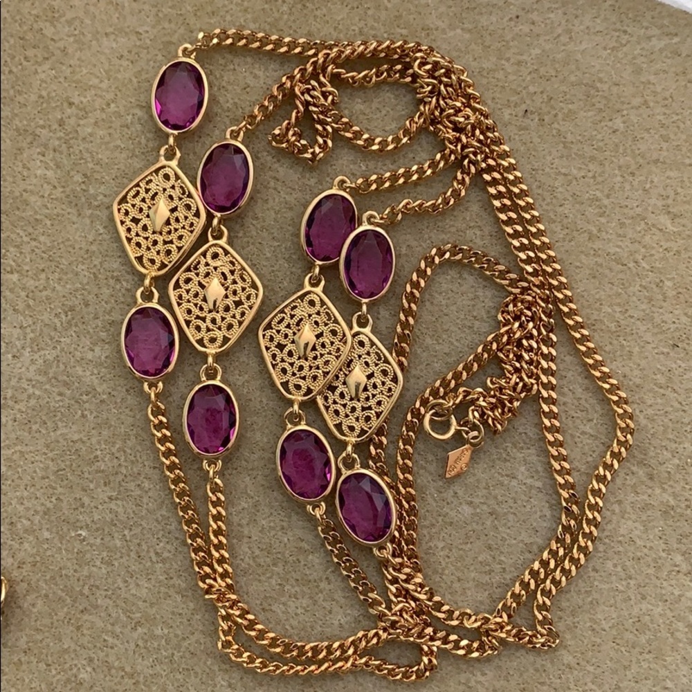 Sarah Coventry necklace